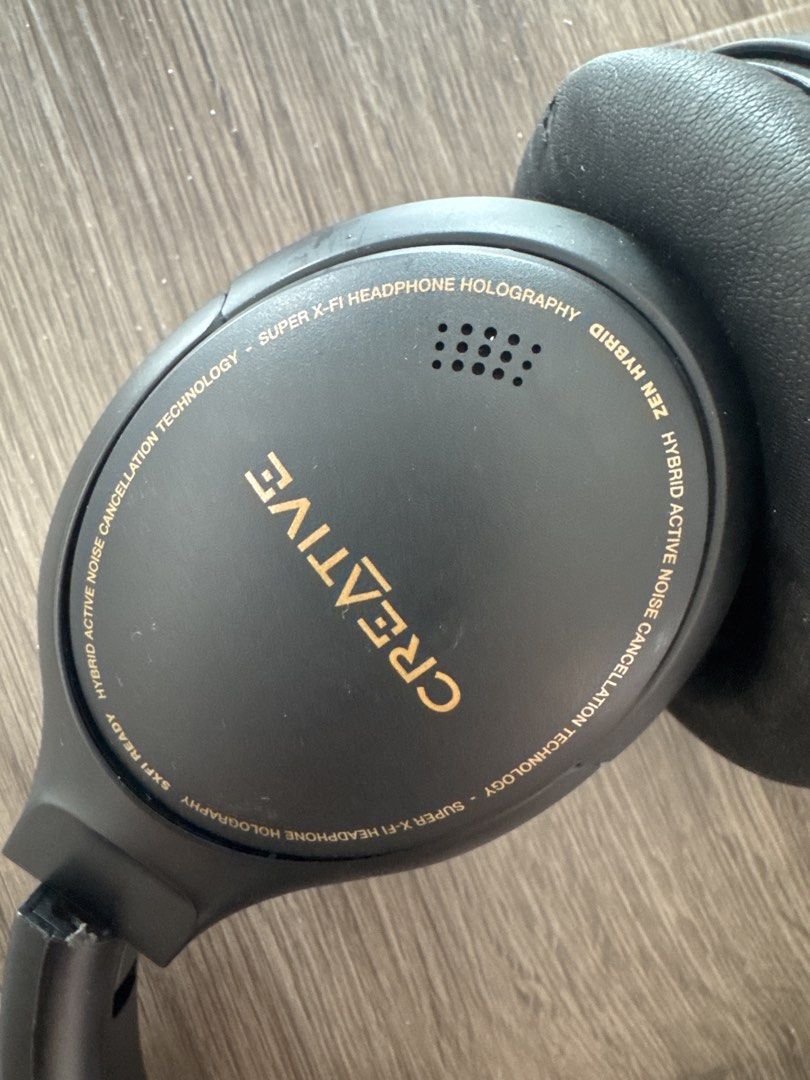 Creative Headphones412261301125140482