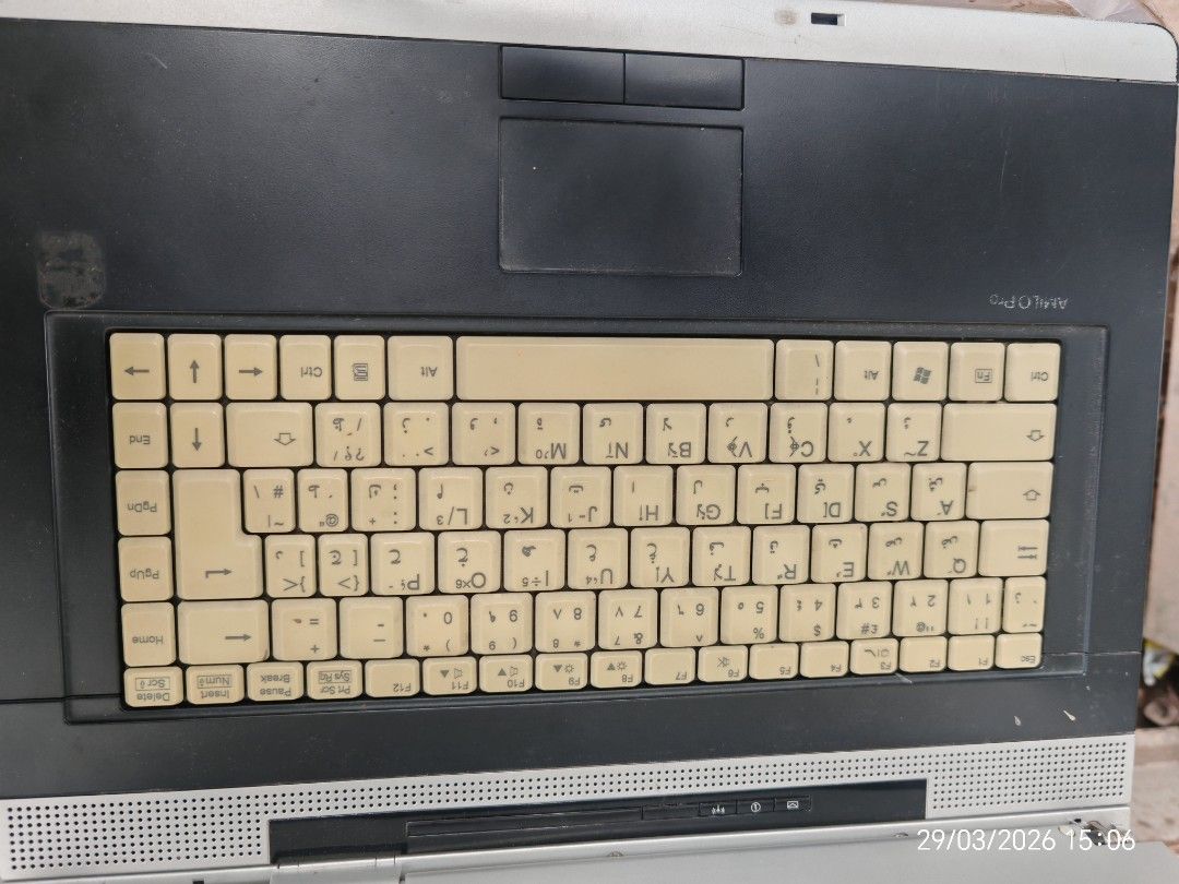 Fujitsu Siemens AMILO Pro Laptop412334587883694082