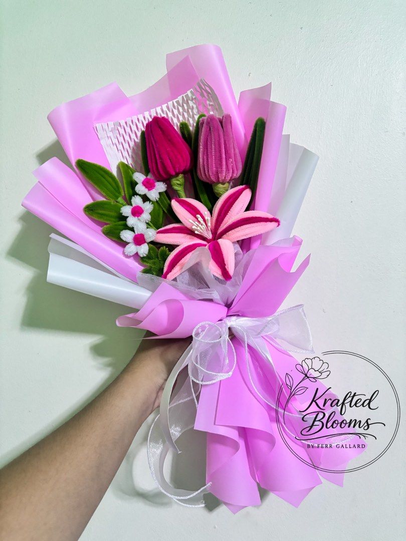Fuzzy Wore Flower Bouquet (Category: Flowers & Bouquets) located in Taguig. Submitted by ferrgallardsegunda (Listing ID 1429039109, Image 3). Description: Taguig Loc On hand Ready to deliver within nearby areas Lalamove for long distance.