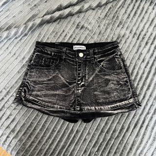 (Category: ) located in . Submitted by fitsnthings (Listing ID 1429073241, Image 1). Description: .