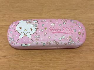 (Category: ) located in . Submitted by caretosell (Listing ID 1429067704, Image 1). Description: .