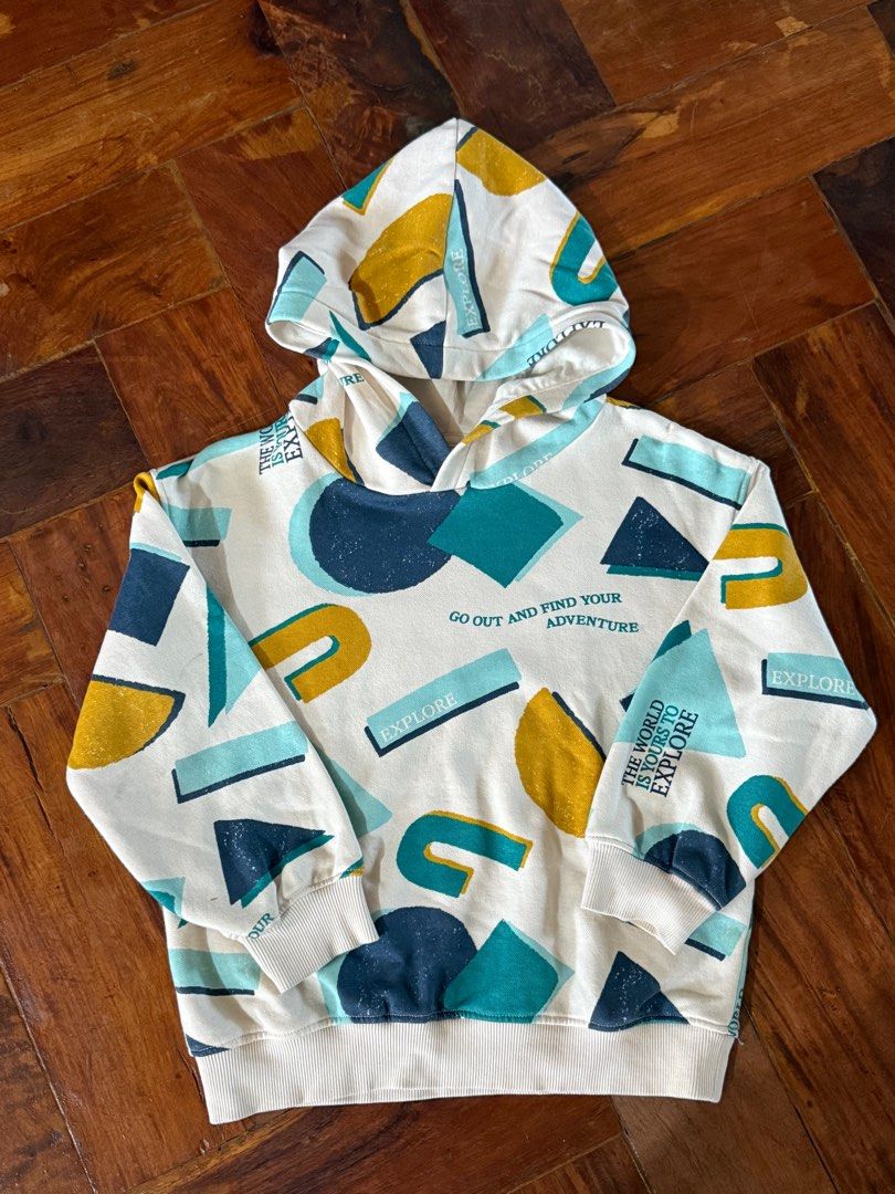 H&M HOODIE 4-6Y (Category: Babies & Kids Fashion) located in Taguig. Submitted by nicepreloveditems (Listing ID 1429020812, Image 1). Description: .