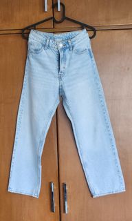 (Category: ) located in . Submitted by crslfinds (Listing ID 1429008168, Image 1). Description: .