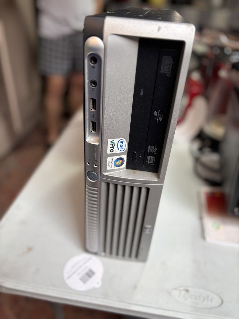 HP Desktop Computer with DVD Drive (Category: Desktops) located in Manila. Submitted by pandesal1021 (Listing ID 1429116714, Image 1). Description: .