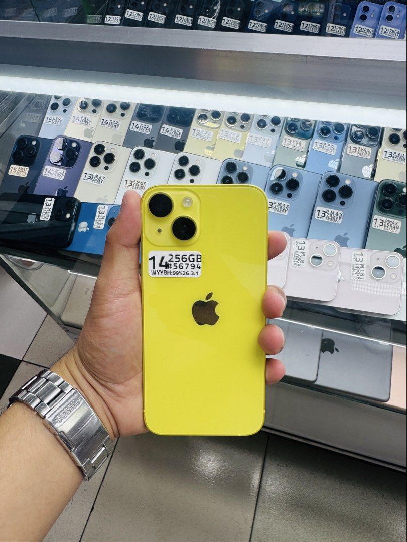 iPhone 14 256GB Openline 99% Battery Health (Category: iPhone 14 Series) located in San Juan City. Submitted by Khalidmgdla08 (Listing ID 1429015521, Image 2). Description: FOR SALE | TRADE/SWAP Price: 23,999 On hand: iPhone 14✔️ 256GB ✔️ OPENLINE ✔️ 99% Batt health ✔️ 100% Original ✔️ 99% Makinis ✔️ 99% Smooth ✔️ NOT REFURB ✔️ NO HIDDEN ISSUES ✔️ NEVER BEEN REPAIRED ✔️ TEST TO SAWA✔️ FREE 3-UTOOLS ✔️ ANY MODEL OF IPHONE AND SAMSUNG ARE AVAILABLE