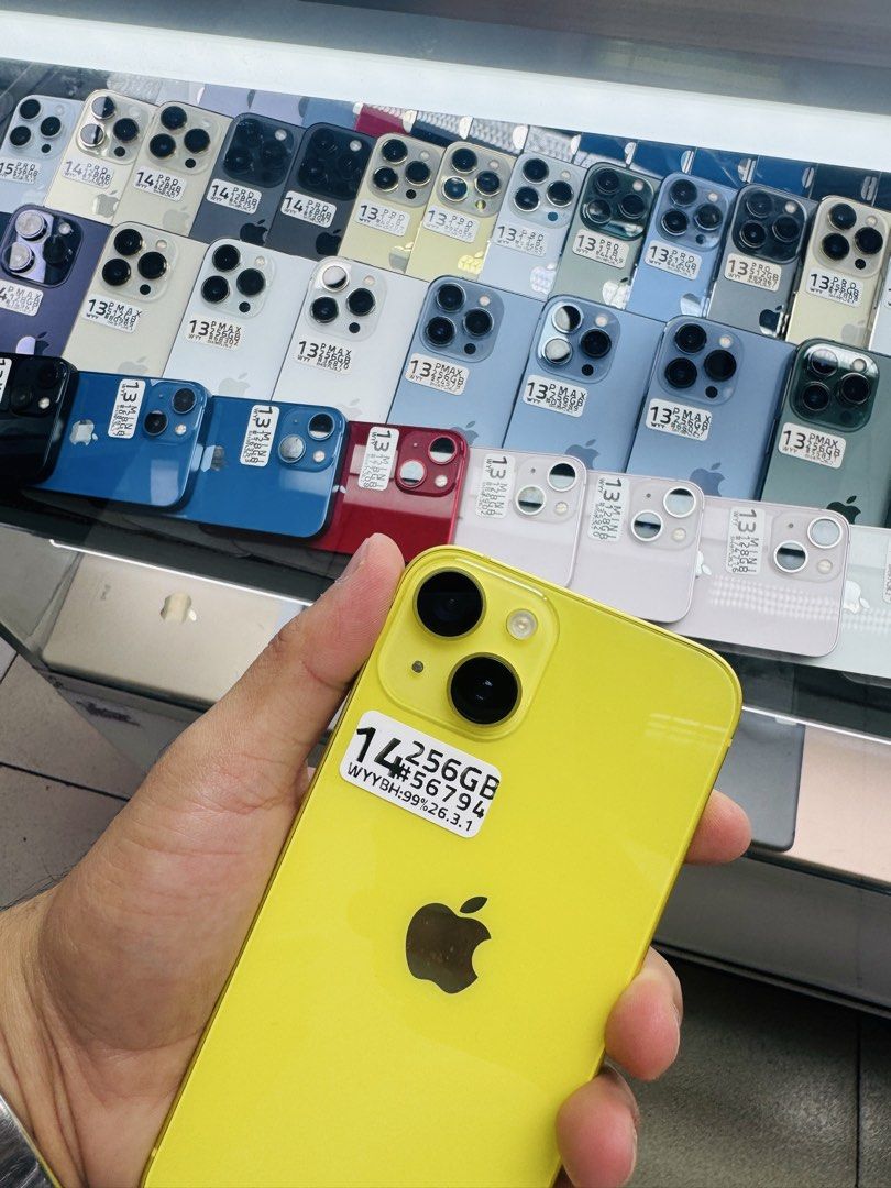 iPhone 14 256GB Openline 99% Battery Health (Category: iPhone 14 Series) located in San Juan City. Submitted by Khalidmgdla08 (Listing ID 1429015521, Image 3). Description: FOR SALE | TRADE/SWAP Price: 23,999 On hand: iPhone 14✔️ 256GB ✔️ OPENLINE ✔️ 99% Batt health ✔️ 100% Original ✔️ 99% Makinis ✔️ 99% Smooth ✔️ NOT REFURB ✔️ NO HIDDEN ISSUES ✔️ NEVER BEEN REPAIRED ✔️ TEST TO SAWA✔️ FREE 3-UTOOLS ✔️ ANY MODEL OF IPHONE AND SAMSUNG ARE AVAILABLE