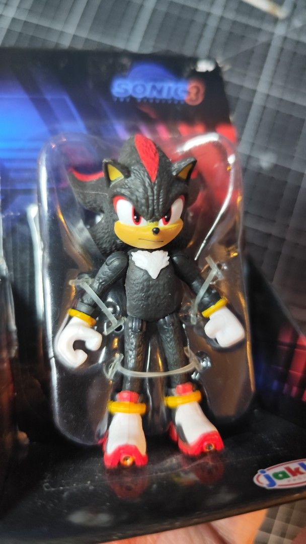 Jakks Pacific Sonic 3 Shadow Action Figure (Category: Figurines & Statues) located in Quezon City. Submitted by darkworkx (Listing ID 1429106068, Image 1). Description: Brand New Shadow Sonic 3" Price is fixed to 800..