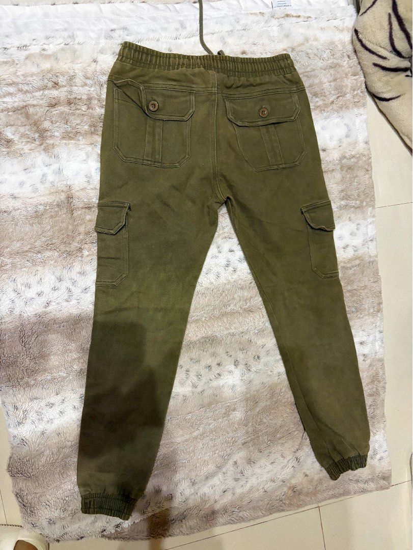 Jogger (Zeb & Beilieg) (Category: Jeans) located in Hagunoy. Submitted by declutterwine (Listing ID 1429144700, Image 2). Description: Bought in Zalora for 1250 Wore once i gained weight :( Fits 26-28 waistline.