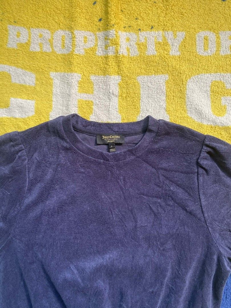 Juicy Couture Velour Crop Top (Category: Sleeveless) located in Davao. Submitted by jsthr1ft (Listing ID 1429061518, Image 2). Description: Juicy Couture Velour Crop Top Like New Condition Size Small On Tag Dimes 18x19 Hem 14 Color Rate 10/10 No Issue.