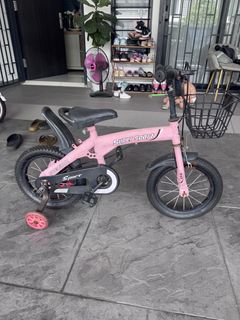 (Category: ) located in . Submitted by giga88 (Listing ID 1429066824, Image 1). Description: .