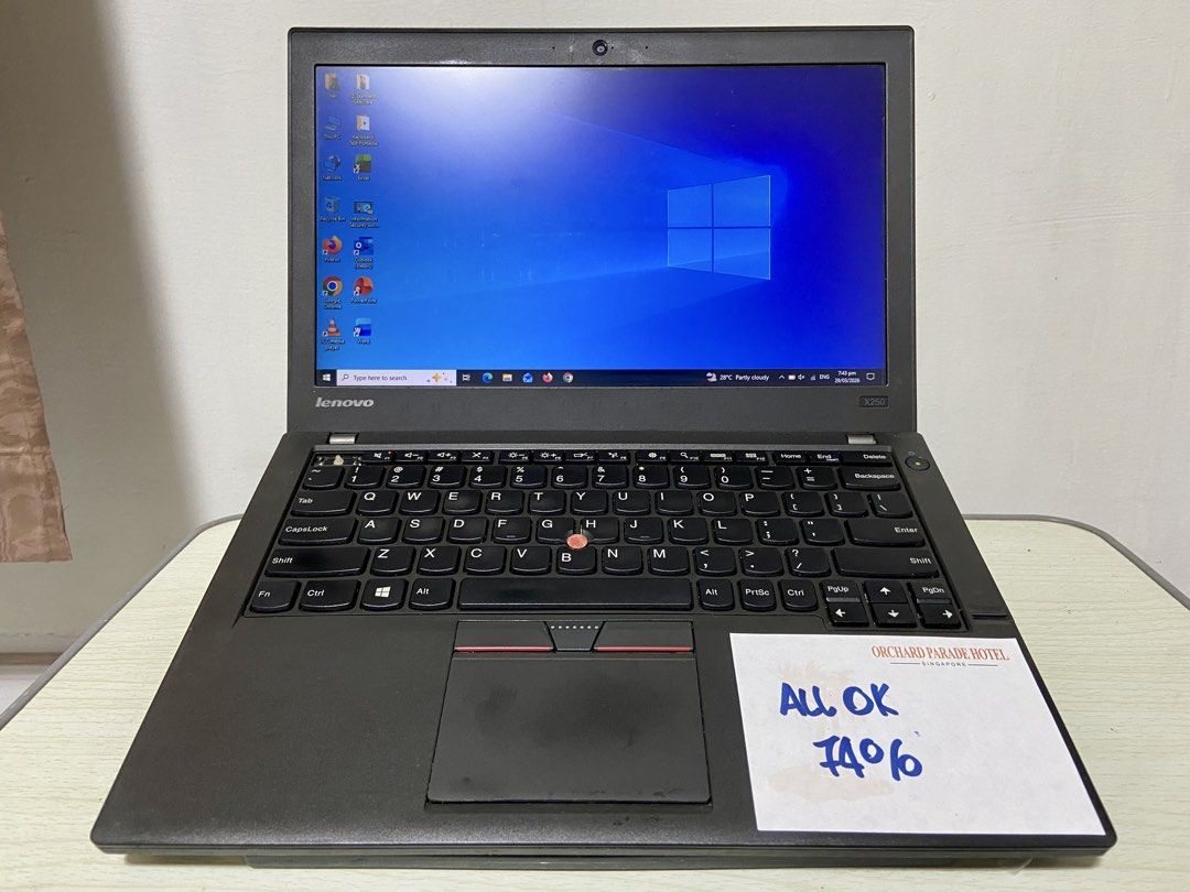 Lenovo ThinkPad X250 Laptop