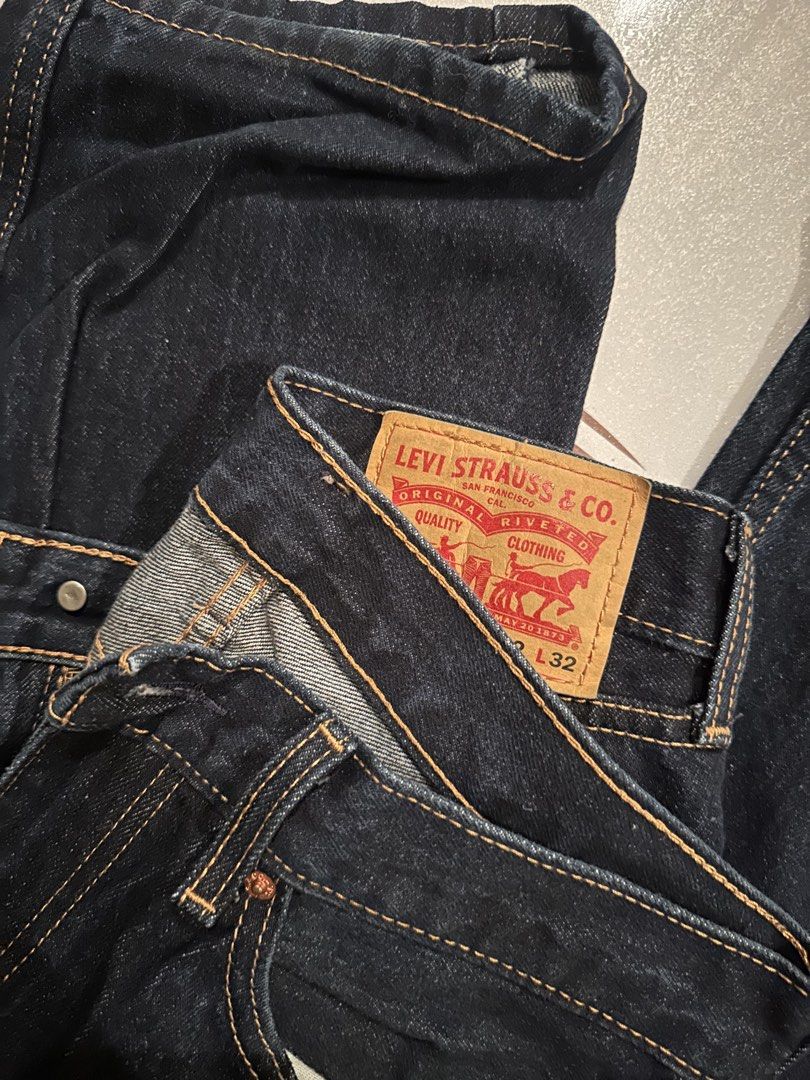 Levi's 505 Jeans W32 (Category: Jeans) located in Santa Rosa. Submitted by dfinds (Listing ID 1429136354, Image 3). Description: .
