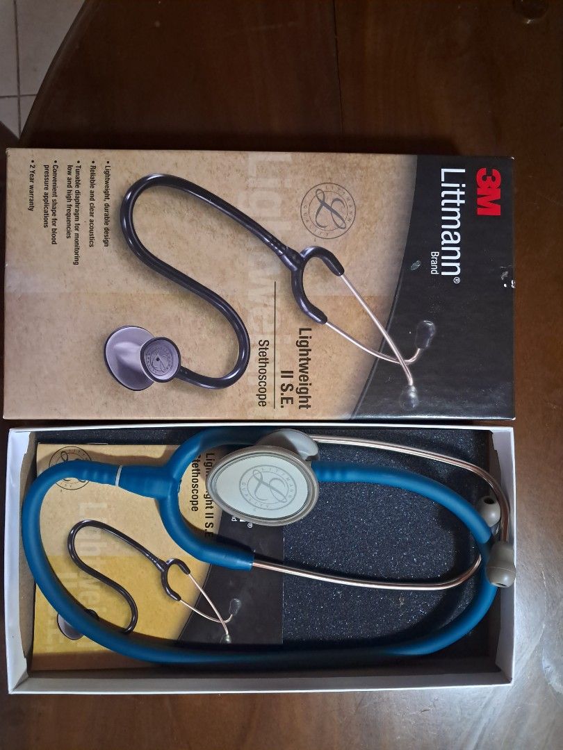 Littmann Stethoscope Lightweight II. S.E (Category: Medical Supplies & Tools) located in Manila. Submitted by raykuuy (Listing ID 1429024046, Image 1). Description: Littmann Lightweight II S.E with box. Never been used. Gift from the US Pls bilhin nyo na, pandagdag sa tuition ko hehe.