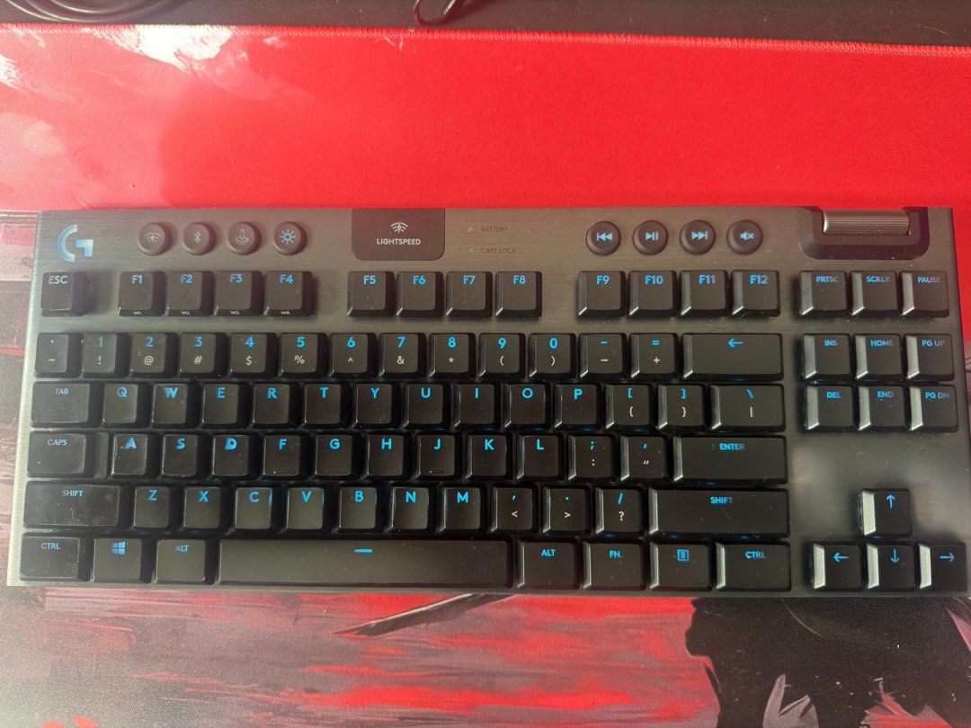 Logitech G915 Lightspeed Wireless Mechanical Keyboard471737988652083200