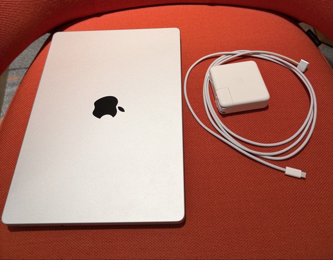 MacBook Pro 14 Inch M1 Pro 16GB RAM 512GB SSD