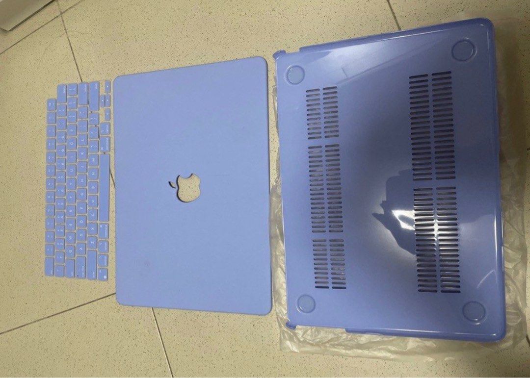 MacBook Pro Case and Keyboard Cover - Lavender set412330679494912001