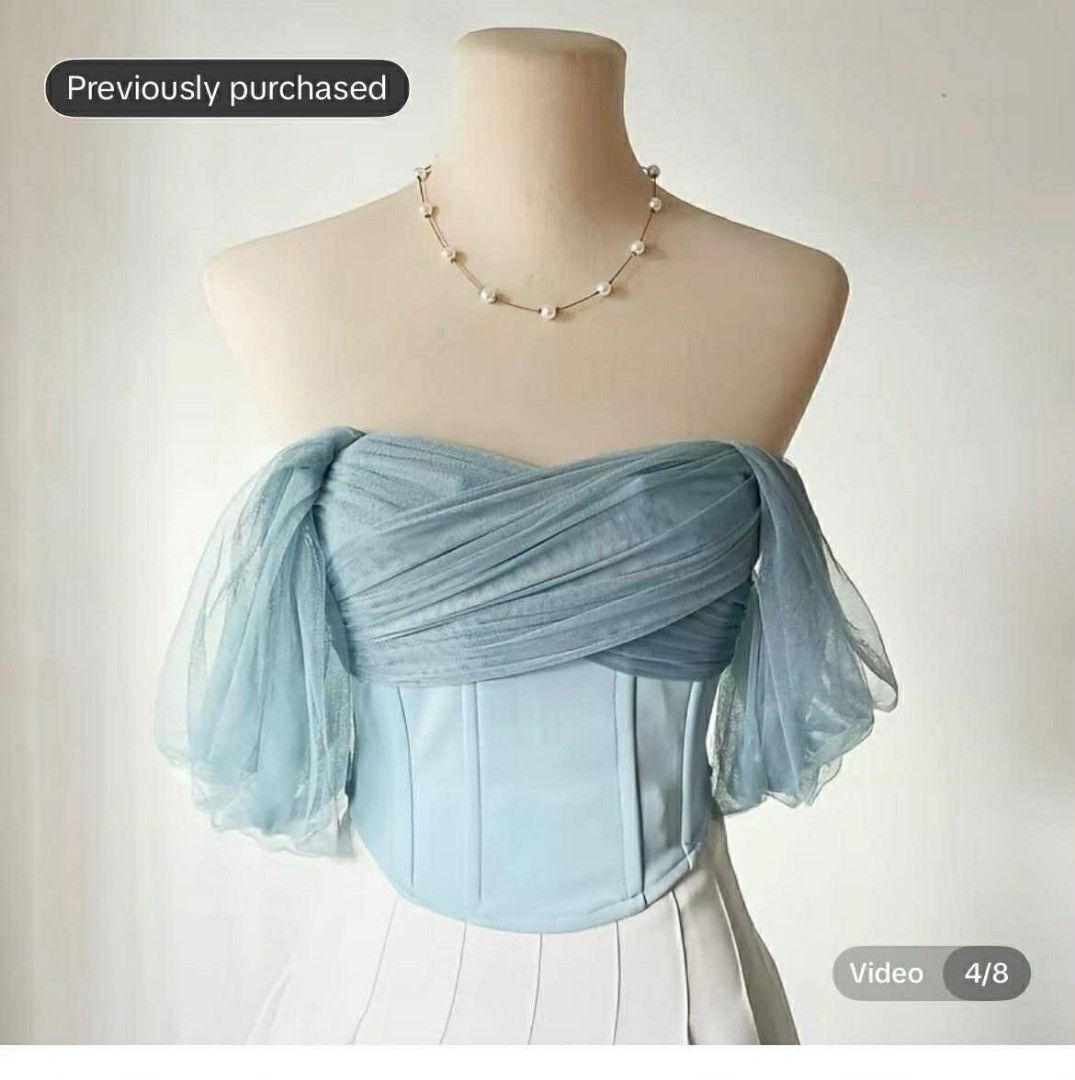 MESH CORSET CROPPED TOP (Category: Others Tops) located in Bulacan. Submitted by des_declutter (Listing ID 1429127845, Image 1). Description: - MESH CORSET CROPPED TOP Php 275 - Elegant mesh detailing - Flattering corset design - Perfect for special occasions - Used once only. Payment first via Gcash 🧾 Delivery via J&T 🚚 Location: Bulacan .