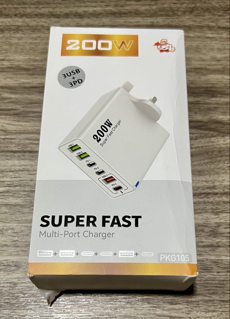Multi Port Chargers442997114217451520
