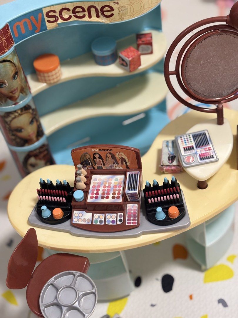 My Scene Makeup Scene Salon Playset (Category: Kids Toys) located in Rizal. Submitted by musthavedolls (Listing ID 1429020980, Image 1). Description: My Scene Playset Almost complete As is With damage see pictures Lalamove only.