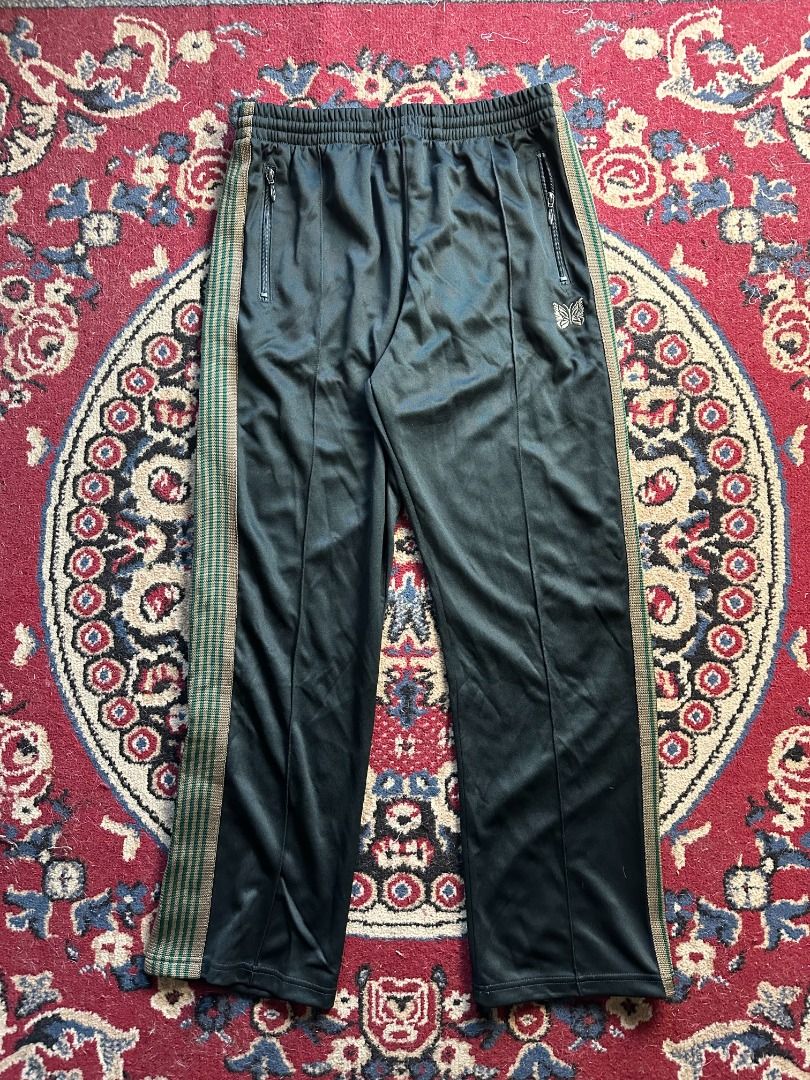 Needles HD Joggers (Category: Joggers) located in Caloocan City. Submitted by pulito.streetwear (Listing ID 1429064713, Image 1). Description: Needles HD Track Pant Size Medium Waist:31 Width:21 Length:38.