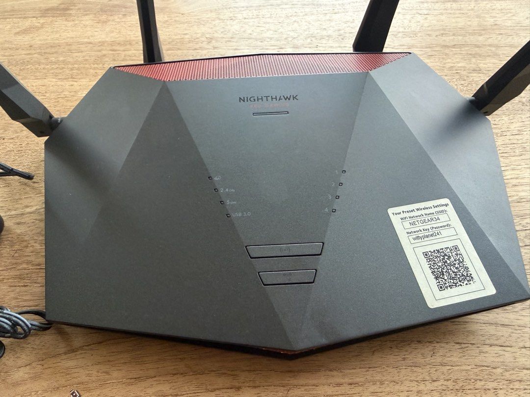 Netgear Nighthawk Pro Gaming Router XR1000, Computers & Tech, Parts ...