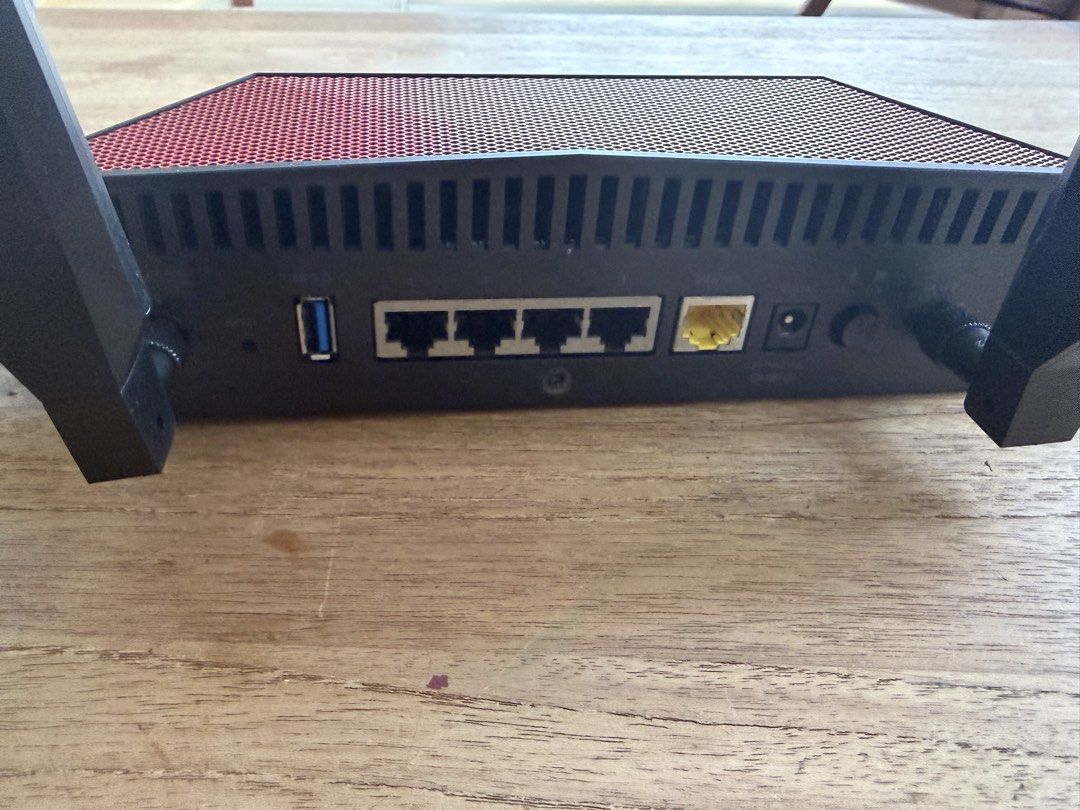 Netgear Nighthawk Pro Gaming Router XR1000, Computers & Tech, Parts ...