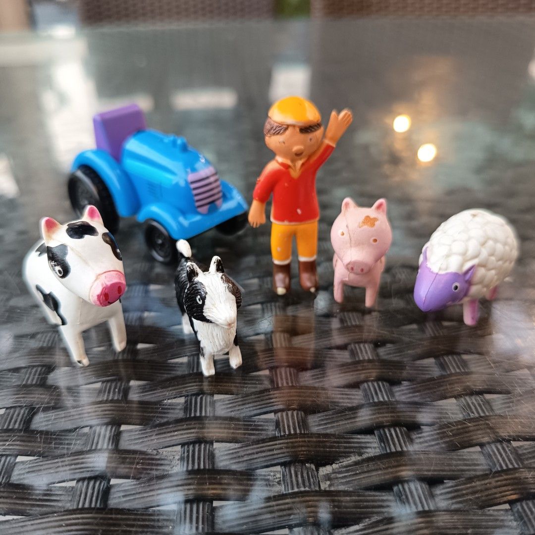Old MacDonald had a Farm Book & Playset (Category: Children's Books) located in Pasig City. Submitted by wafflestore (Listing ID 1429023084, Image 2). Description: Includes: - Illustrated hardbound book, missing sound button - Toy set: Farmer, Tractor, Dog, Pig, Cow, Sheep - Box w/ latch Payment through GCash..