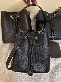 (Category: ) located in . Submitted by ellastore (Listing ID 1429132120, Image 1). Description: .