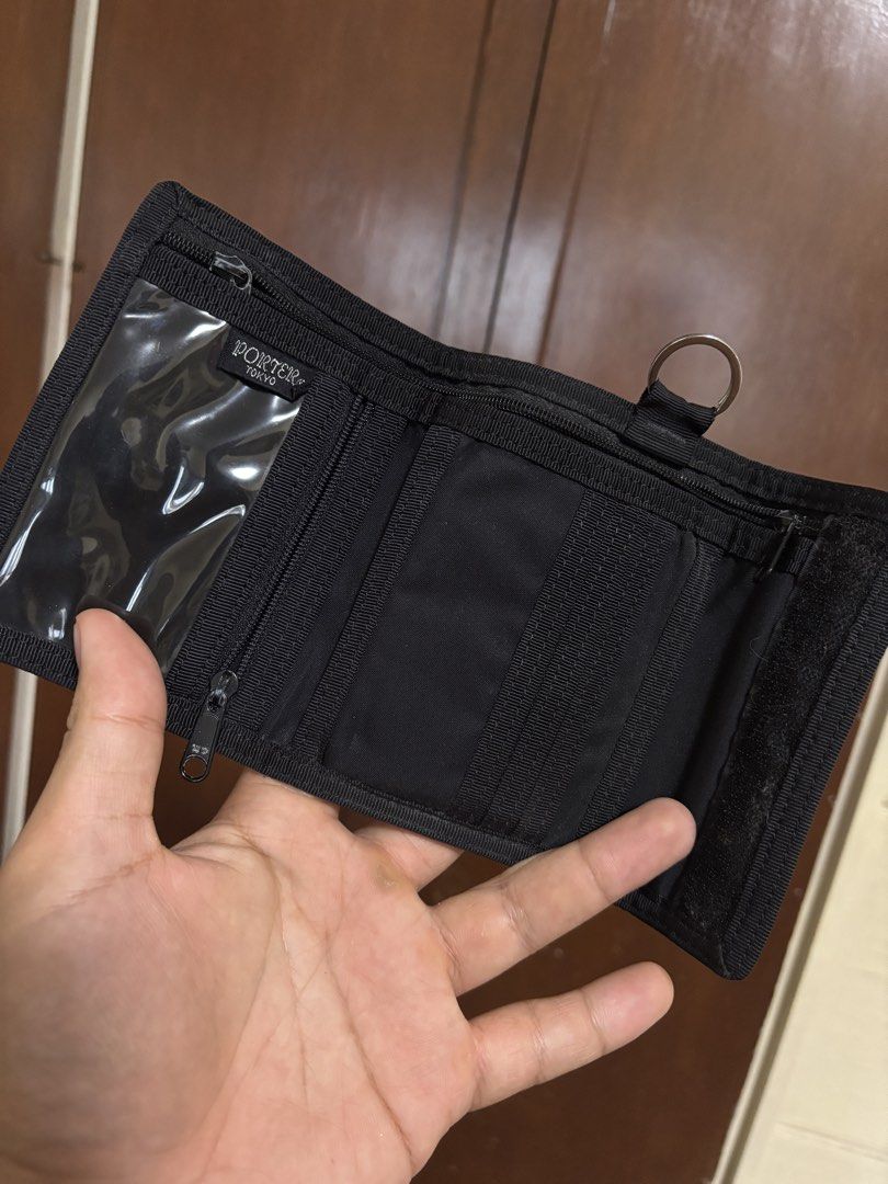 Porter trifold capsule wallet (Category: Wallets & Card Holders) located in Manila. Submitted by baenjoj (Listing ID 1429119201, Image 2). Description: .