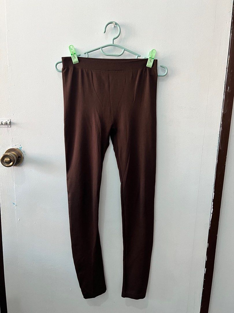 Printed Crop Top, Brown Leggings (Category: Others Tops) located in Manila. Submitted by brownqueen65310 (Listing ID 1429058707, Image 3). Description: Buy my outfit! Perfect for your sporty get up Top: Printed Crop Top - Pre-loved item - Sheer, lightweight cloth - Cherry blossom prints, 2012 fashion mustache Bottom: Coco Cabaña Brown Leggings - Pre-loved item - Lightweight cloth but not see through - Panty choice matters! - Has flaws .