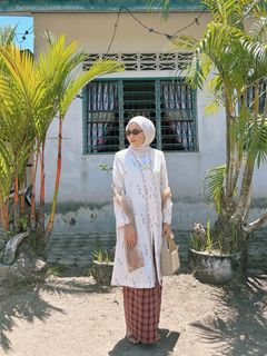 (Category: ) located in . Submitted by farissaaaaaaaaaa (Listing ID 1429091392, Image 1). Description: .