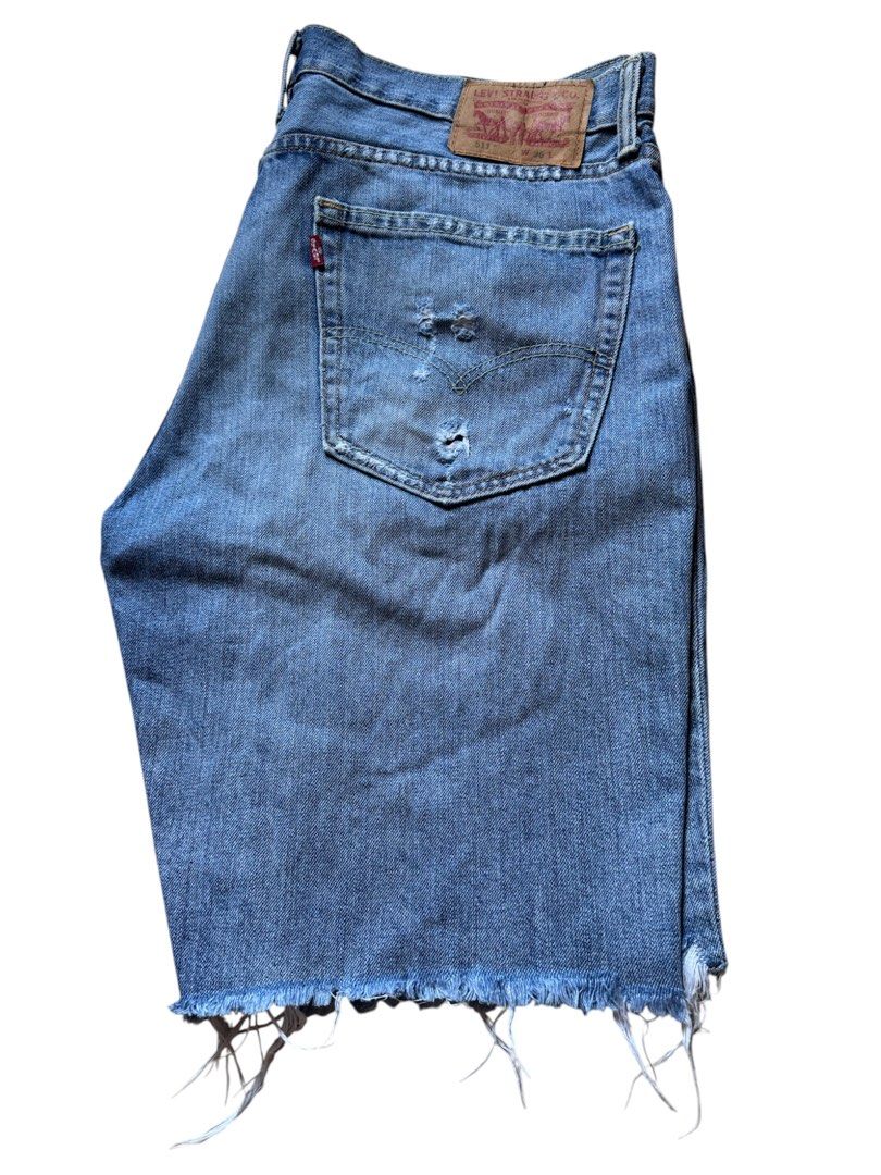 Rare Levi's 511 Denim Shorts (Category: Shorts) located in Kabankalan. Submitted by secondhandgems2 (Listing ID 1428993039, Image 3). Description: Size 34-36W x 20L Excellent Condition .