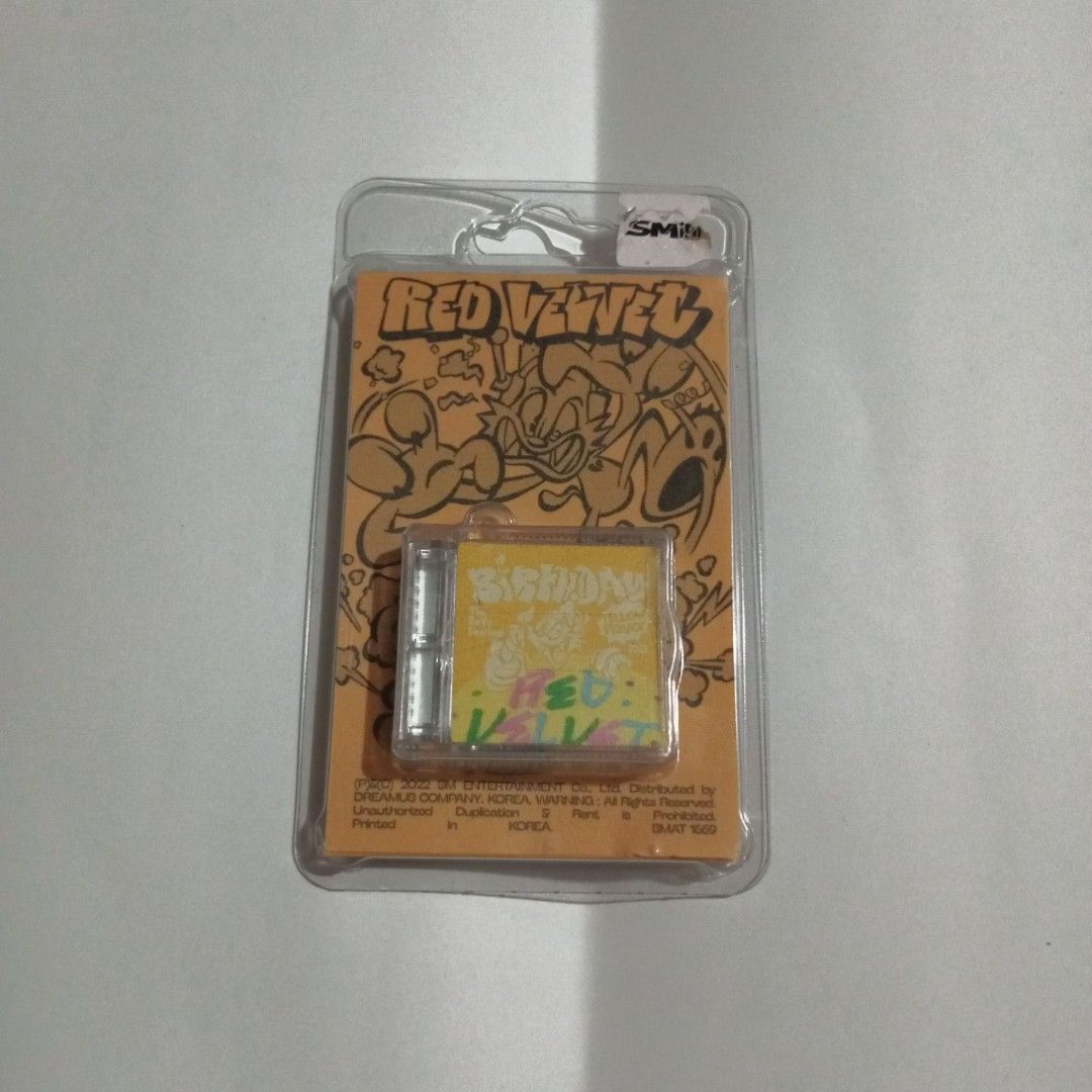 Red Velvet Birthday Seulgi SMINI ver (Category: K-Wave Merchandise) located in Quezon City. Submitted by quinncards (Listing ID 1429144101, Image 1). Description: please read before transacting: https://prlvdcarter.tumblr.com/tagged/cbns please don't claim if sensitive to marks and flaws! modes of payment: gcash, maya, gotyme, bank transfer modes of delivery: - shipping: ggx, jnt - sdd: angkas padala - meetup: around lrt stations (you shoulder fa