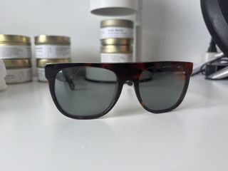 （分類：）位於 。 由 carsonlauks 提交（商品編號 1429037340，圖片 1）。簡介： 。