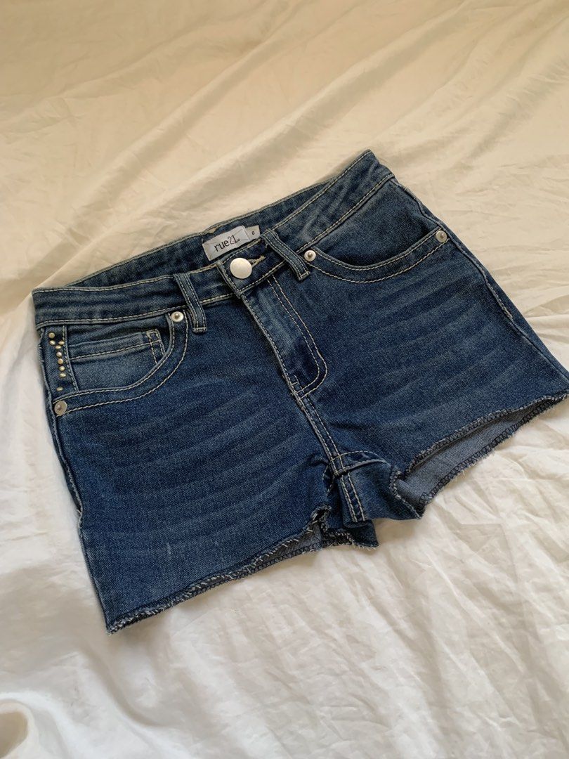 Rue21 Denim Butterfly Shorts (Category: Shorts) located in Taguig. Submitted by prelovedbynette (Listing ID 1429017265, Image 2). Description: Fits S-M Waist: 28 inches (laid flat) Length: 11 inches Non stretchable No when worn.