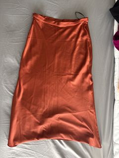 (Category: ) located in . Submitted by kloset.kween (Listing ID 1429032461, Image 1). Description: .