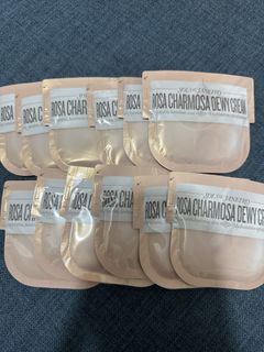 （分類：）位於 。 由 eching0818 提交（商品編號 1429048659，圖片 1）。簡介： 。