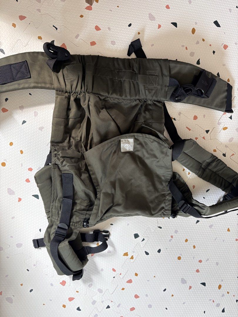 Stokke Limas Carrier Flex - Olive Green (Category: Carriers & Slings) located in Taguig. Submitted by krinx_tayao (Listing ID 1429001064, Image 2). Description: Never been used as I was gifted several carriers. Original price: 199usd + shipping The everyday baby carrier with the perfect fit for every caregiver. Comfortable, supportive, and easy to adjust in seconds. Suitable from one month. Designed for adjustability, making it easy to share​ Erg