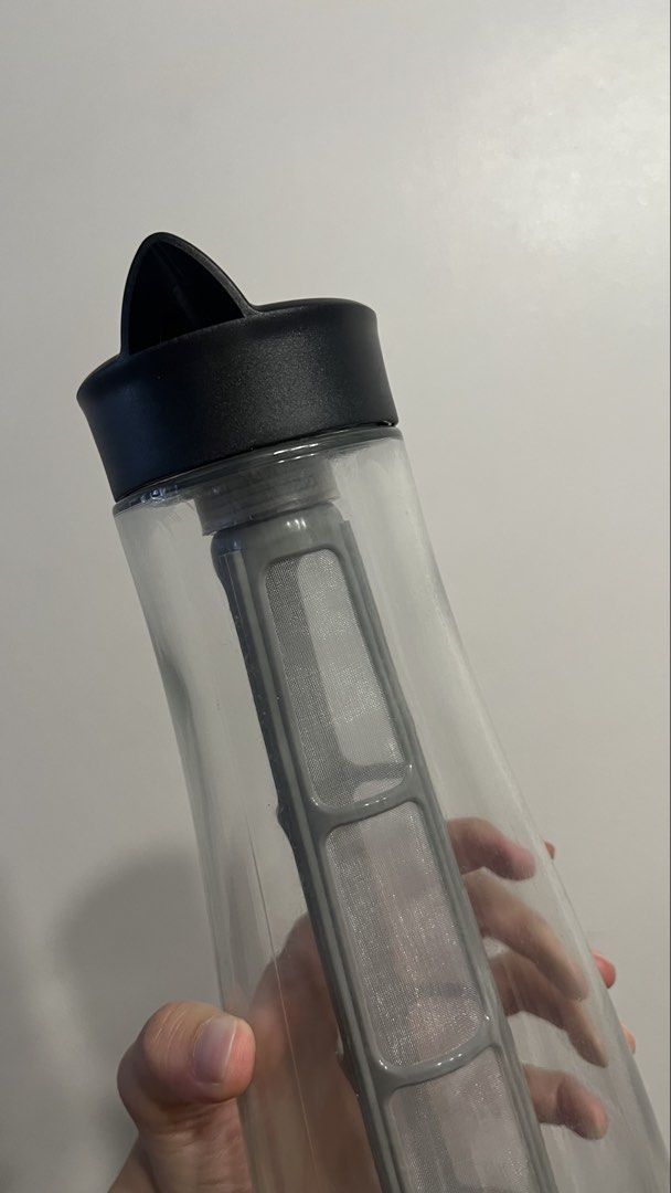 The SmartBase Cold Brew Coffee Maker (Category: Coffee Machines & Makers) located in Marikina City. Submitted by maika.devela (Listing ID 1429000529, Image 3). Description: .