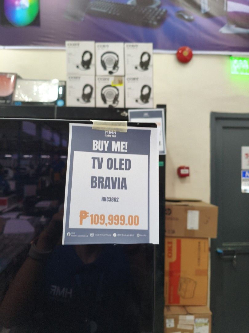 TV OLED BRAVIA (Category: TV) located in Manila. Submitted by hmrgrace5. (Listing ID 1429000173, Image 2). Description: .