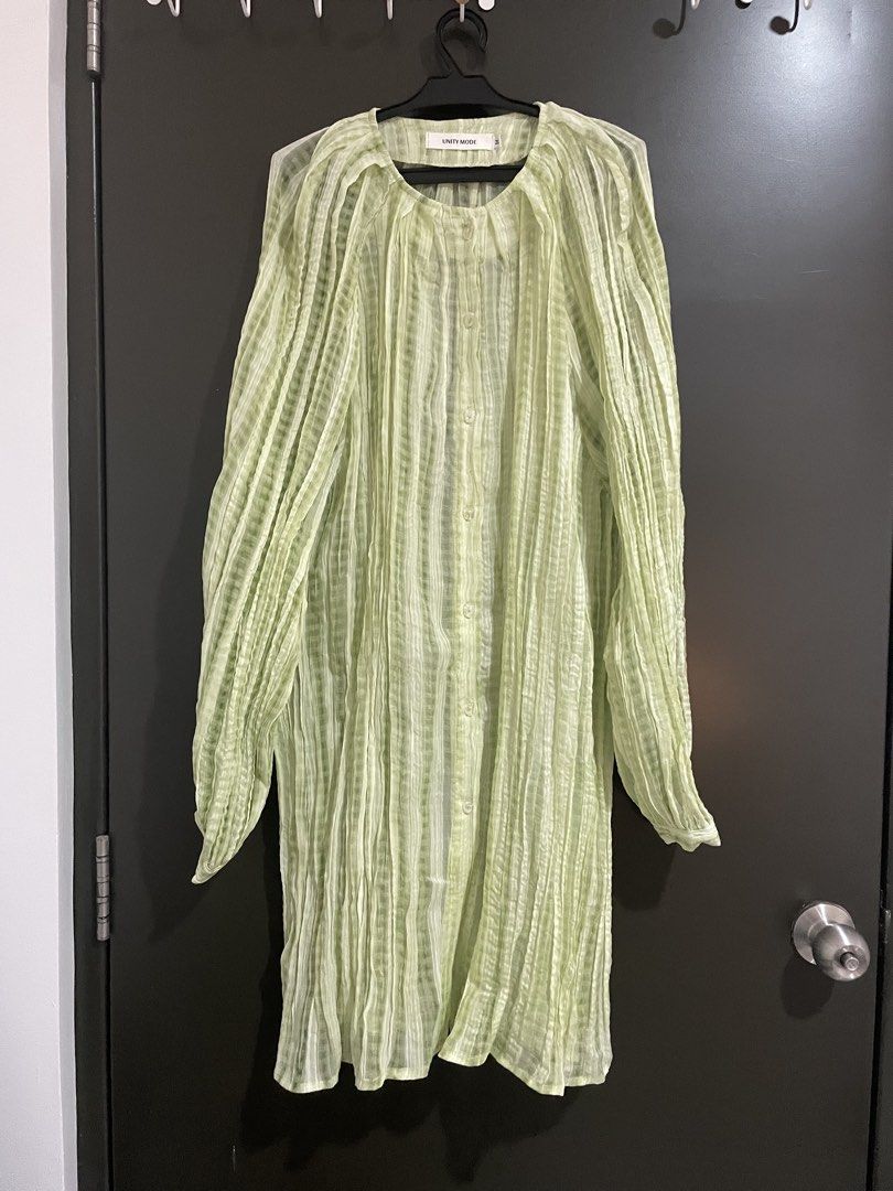 Unity Mode Pleated Dress - Green (Pleats Please alt) (Category: Dresses) located in Rizal. Submitted by ethriftstudios (Listing ID 1429012787, Image 1). Description: .