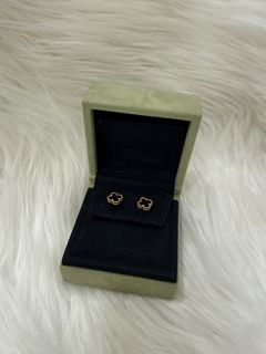 (Category: ) located in . Submitted by jwluxurysg (Listing ID 1374995280, Image 1). Description: .