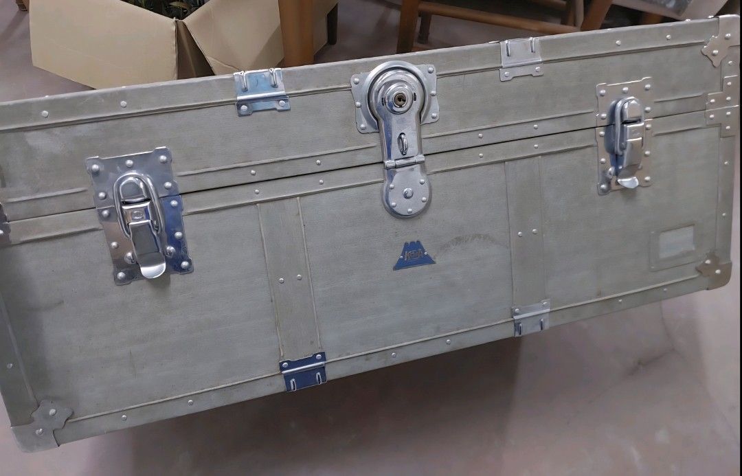 Vintage Kowa Metal Storage Trunk (Category: Storage Boxes & Baskets) located in Bulacan. Submitted by hnbfinds (Listing ID 1429163387, Image 1). Description: Vintage aluminum aviator or steamer trunk, specifically identified as being manufactured by Kowa Industry (also known as Kowa Co., Ltd.) in Japan. These trunks are often associated with mid-century design, specifically from the 1940s to 1950s. Key Characteristics Manufacturer: Kowa Industry,