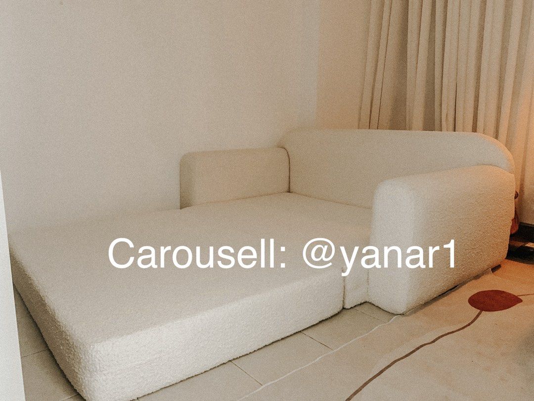 White Sofa Bed (Category: Sofas) located in Paranaque City. Submitted by yanar1 (Listing ID 1429092759, Image 3). Description: Originally commissioned for Php50,000 Selling for less than half of the original cost White boucle fabric Minimalist Nordic Organic Modern Design 📐 SIZE Mattress size: Full/Double 54x75 inches Dimensions (lwh): - Sofa mode —> 138 x 113 x 68cm - Bed mode —> 138 x 213 x 68 cm 💕 WHAT TO LOVE ABOUT THIS SOFA BED: - size fol