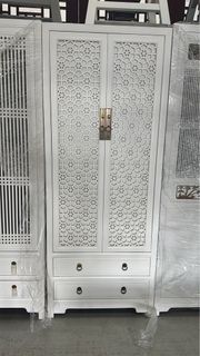 (Category: ) located in . Submitted by cac_furnishing (Listing ID 1429059295, Image 1). Description: .