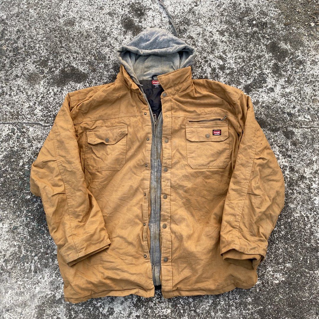Wrangler Workwear Jacket with Hood (Category: Coats, Jackets and Outerwear) located in Manila. Submitted by tripters (Listing ID 1429117037, Image 1). Description: .