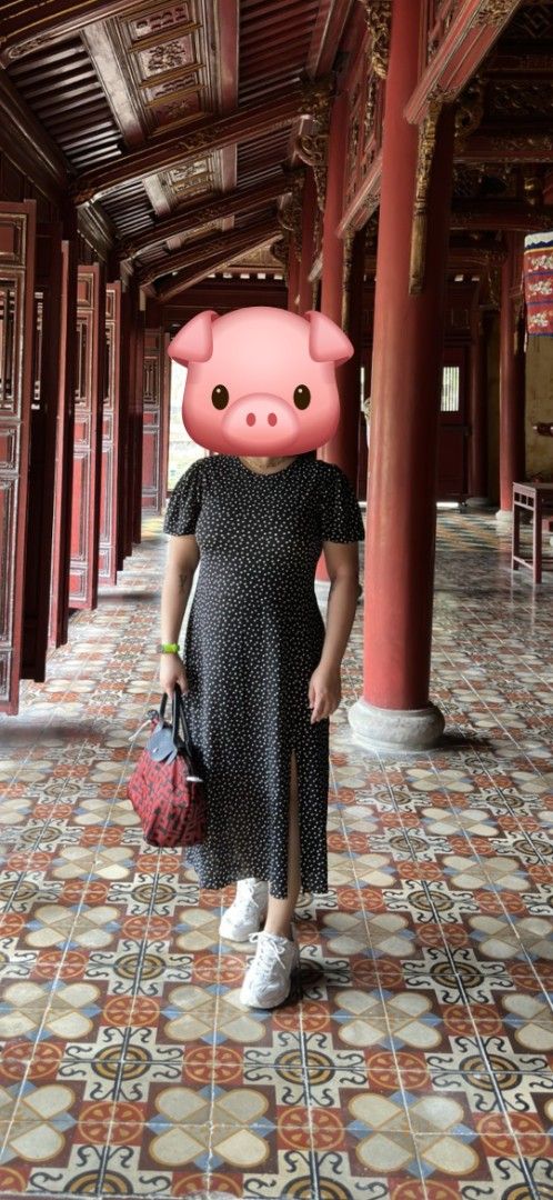 ZARA midi polka dot dress (Category: Dresses) located in Las Pinas. Submitted by badudettes (Listing ID 1429017723, Image 3). Description: ZARA polka dots midi dress Presko isuot, semi sheer, light material M on tag, but can fit upto L ⛔️ I DO NOT ACCEPT CASH PAYMENTS OR COD. ONLINE PAYMENT FIRST BEFORE DELIVERY TO AVOID SCAMMERS ⛔️.