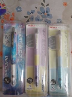 （分類：）位於 。 由 rt613 提交（商品編號 1428999536，圖片 1）。簡介： 。