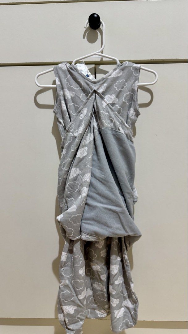 3-6mo Halo Sleepsack Swaddle (Category: Babies & Kids Fashion) located in Mandaluyong City. Submitted by unicart (Listing ID 1424392198, Image 2). Description: .