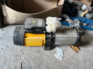 （分類：）位於 。 由 terry123yeah 提交（商品編號 1424359446，圖片 1）。簡介： 。